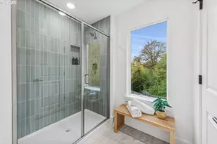 16353 SW Cambridge Ln, Durham, OR 97224 - Photo 17