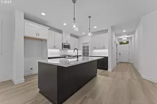 16353 SW Cambridge Ln, Durham, OR 97224 - Photo 3