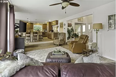 14415 NE Mountain View Dr, Battle Ground, WA 98604 - Photo 11