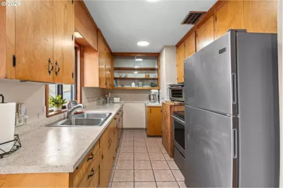 11 NE Nelson Dr, Pendleton, OR 97801 - Photo 15