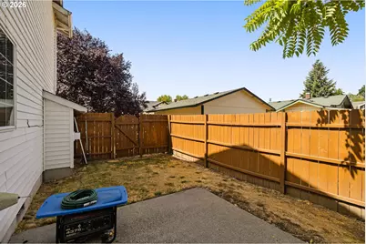 101 Cornell Ave, Gladstone, OR 97027 - Photo 23