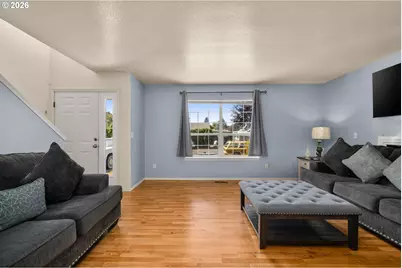 101 Cornell Ave, Gladstone, OR 97027 - Photo 7