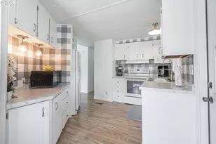 507 N 19th Ave, Cornelius, OR 97113 - Photo 7