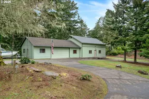 833 Rhododendron Dr, Florence, OR 97439 - Photo 43
