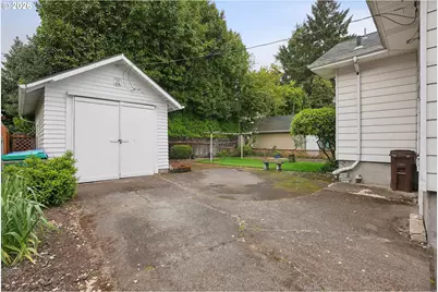 4044 N Massachusetts Ave, Portland, OR 97227 - Photo 27