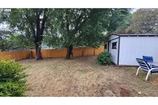 724 NE Laurance St, Myrtle Creek, OR 97457 - Photo 31
