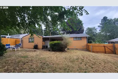 724 NE Laurance St, Myrtle Creek, OR 97457 - Photo 27
