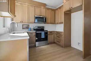 3709 SE 28th Ave, Portland, OR 97202 - Photo 7