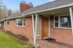 3511 NE 102nd Ave, Portland, OR 97220 - Photo 3