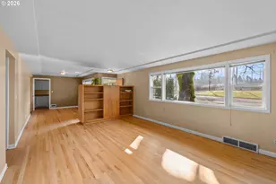 3511 NE 102nd Ave, Portland, OR 97220 - Photo 5