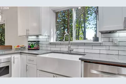 19636 S Ridge Rd, Oregon City, OR 97045 - Photo 9