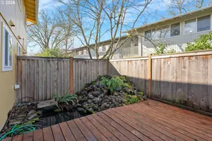 1935 W 17th Ave, Eugene, OR 97402 - Photo 19