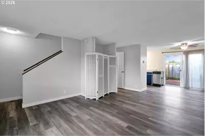 1935 W 17th Ave #B, Eugene, OR 97402 - Photo 5