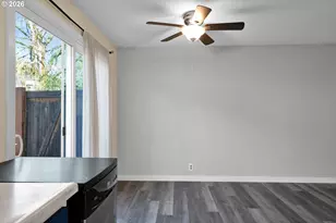 1935 W 17th Ave, Eugene, OR 97402 - Photo 7