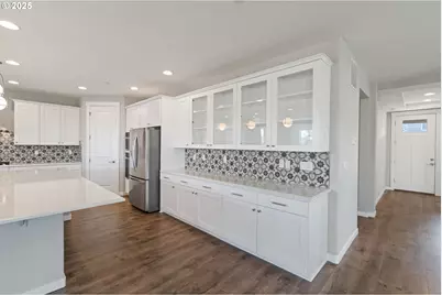 3631 NE Kingbird St, Camas, WA 98607 - Photo 17