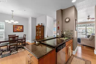 780 NW 118th Ave, Portland, OR 97229 - Photo 15