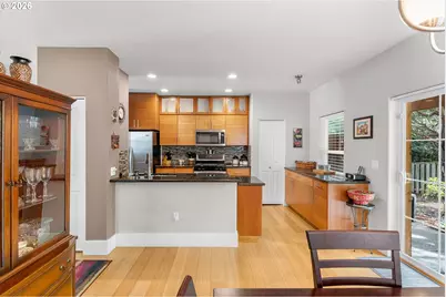 780 NW 118th Ave #105, Portland, OR 97229 - Photo 17