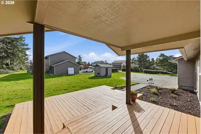 1345 Sanford St, Coos Bay, OR 97420 - Photo 3