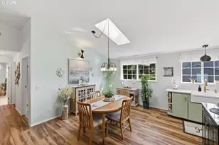 1345 Sanford St, Coos Bay, OR 97420 - Photo 13