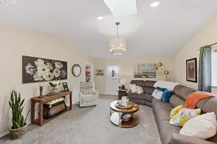 1345 Sanford St, Coos Bay, OR 97420 - Photo 23