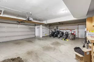 1027 SE Strebin Rd, Troutdale, OR 97060 - Photo 11