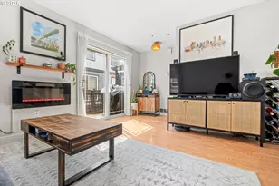 8655 N Crawford St, Portland, OR 97203 - Photo 11