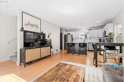 8655 N Crawford St, Portland, OR 97203 - Photo 11