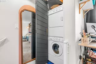 8655 N Crawford St, Portland, OR 97203 - Photo 17