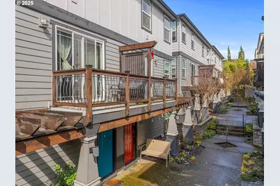 8655 N Crawford St, Portland, OR 97203 - Photo 25