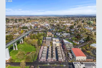 8655 N Crawford St, Portland, OR 97203 - Photo 31