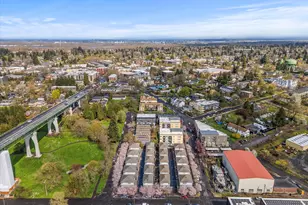 8655 N Crawford St, Portland, OR 97203 - Photo 31