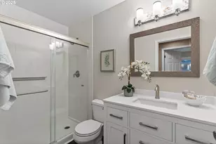 17928 Royal Ct, Lake Oswego, OR 97035 - Photo 27