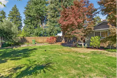 17928 Royal Ct, Lake Oswego, OR 97035 - Photo 39