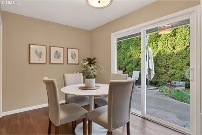 17928 Royal Ct, Lake Oswego, OR 97035 - Photo 13