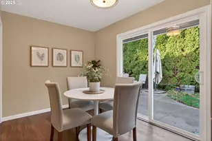 17928 Royal Ct, Lake Oswego, OR 97035 - Photo 13