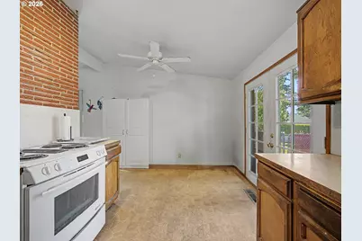 1620 NE 201st Ave, Fairview, OR 97024 - Photo 15