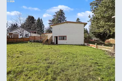 1620 NE 201st Ave, Fairview, OR 97024 - Photo 37