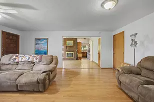 1620 NE 201st Ave, Fairview, OR 97024 - Photo 7