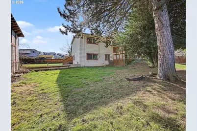 1620 NE 201st Ave, Fairview, OR 97024 - Photo 41