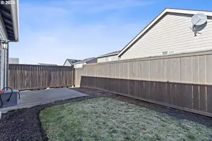 451 NE Greenway Dr, Estacada, OR 97023 - Photo 29