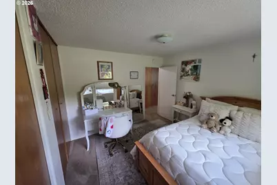 14737 SW Hall Blvd, Tigard, OR 97224 - Photo 11