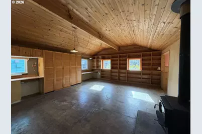 15 Geer Cir, Port Orford, OR 97465 - Photo 3