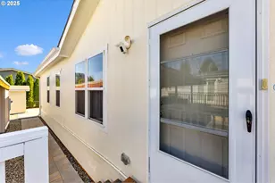 300 SW 7th Ave, Battle Ground, WA 98604 - Photo 27