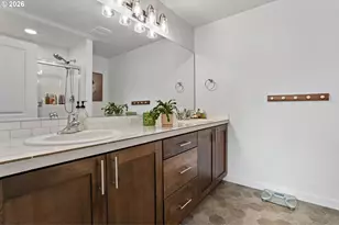 808 S 23rd Ave, Cornelius, OR 97113 - Photo 19