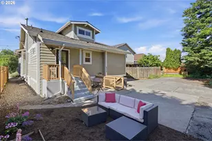 6924 SE Martins St, Portland, OR 97206 - Photo 5