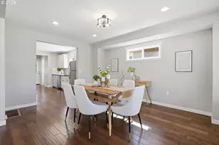 6924 SE Martins St, Portland, OR 97206 - Photo 9