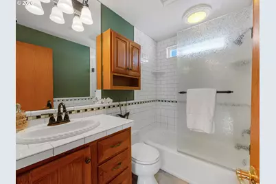 715 N Laurel St, Cannon Beach, OR 97110 - Photo 37