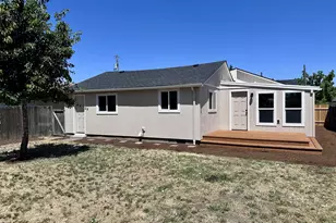 2345 F St, Springfield, OR 97477 - Photo 29
