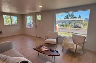 2345 F St, Springfield, OR 97477 - Photo 5