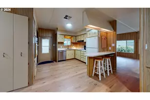 6900 SW 195th Ave, Aloha, OR 97007 - Photo 41